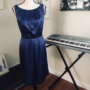 jessica howard dresse in Violet